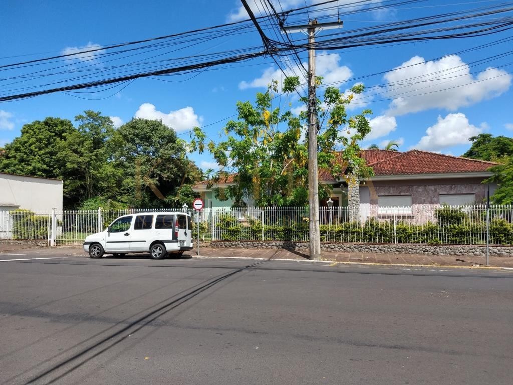 Casa 8 quartos para Locação Anual no bairro Centro em Campo Bom